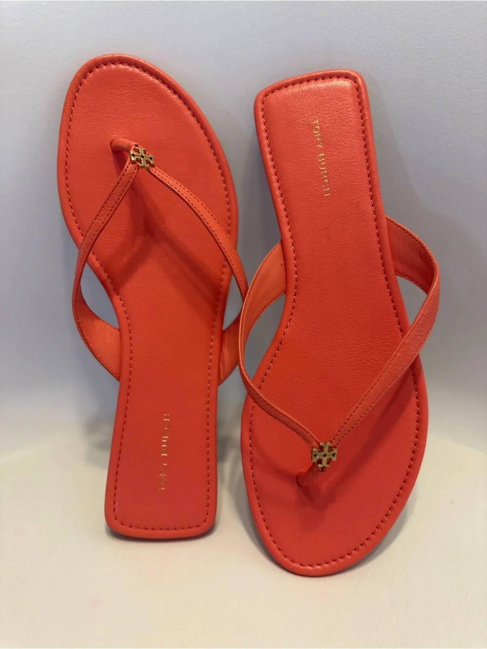 Tory Burch Coral Leather Thong Sandals with Gold Logo Medallion